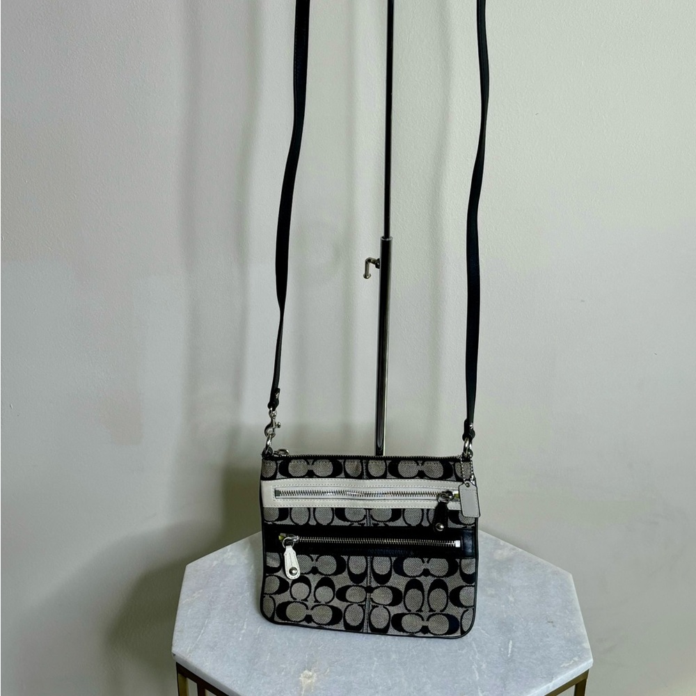 Coach Black and White Crossbody Bag - Picture 3 of 7